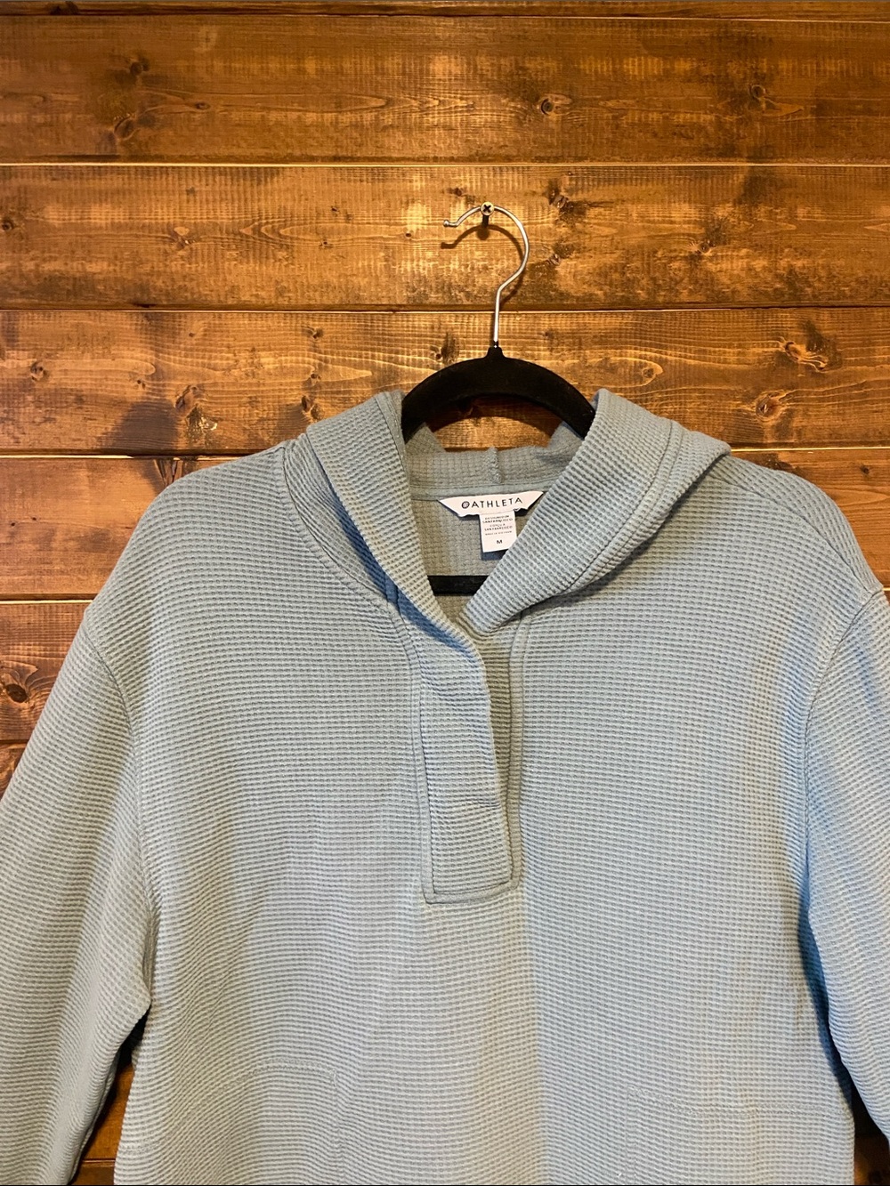 Athleta Light Blue Waffle-Knit Hooded Pullover Size Medium 💙